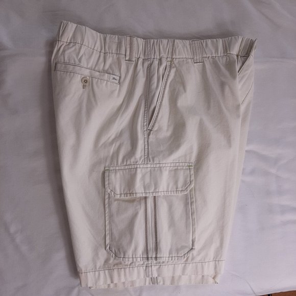Tommy Bahama Men's Relaxed Cargo Shorts, Size LG, Off White, - Picture 4 of 11